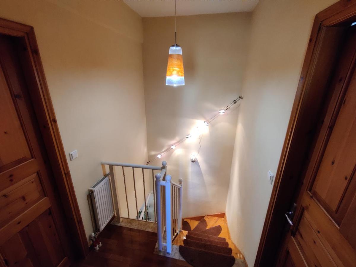 Good Vibes Villa 埃雷索斯 外观 照片